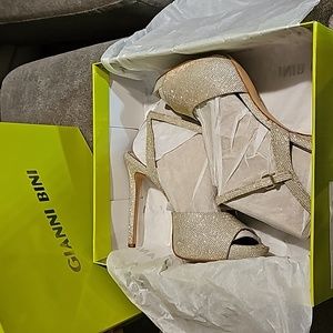 Gianni Bini heels